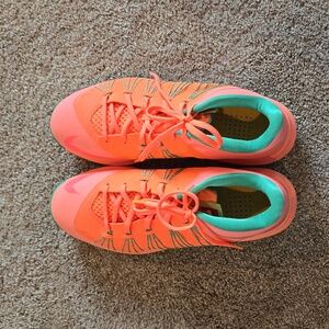 Nike LeBron mens basketball shoes